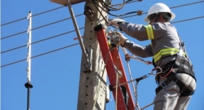 Desenvolvimento de Projetos Elétricos, Montagem de Quadros de Distribuição, Redes Internas e Externas